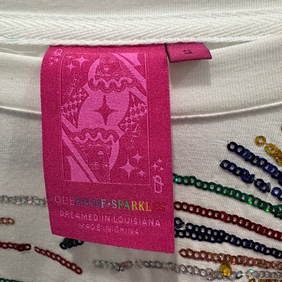 Queen of sparkle, white mega firework tee - Picture 5 of 5